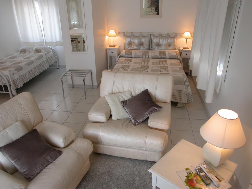 Apartments La Madeleine Avignon Quarto foto