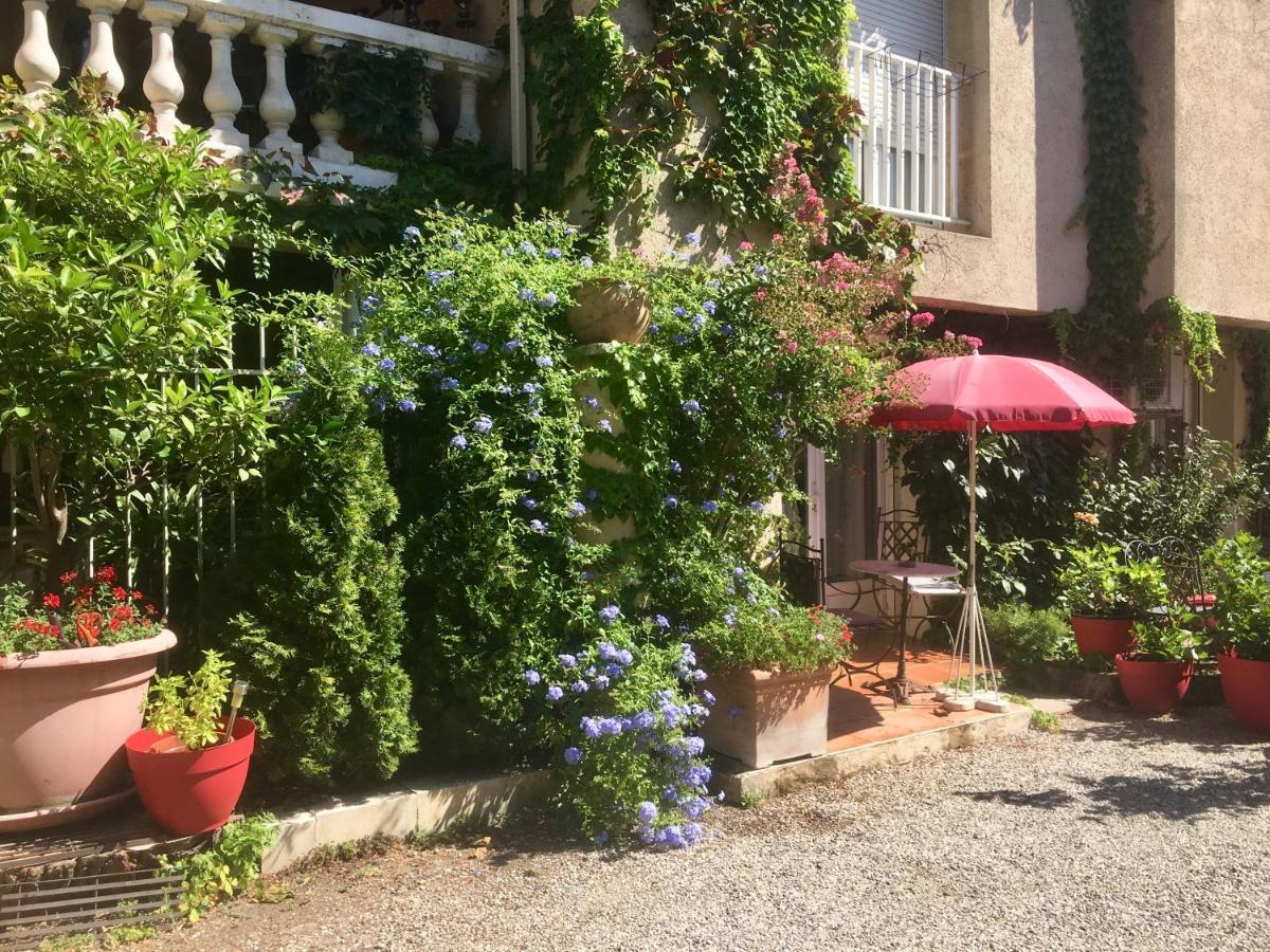 Apartments La Madeleine Avignon Exterior foto